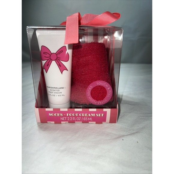 Target Other - Cozy Sock with Lotion Set Marshmallow - Red Sock With Lotion